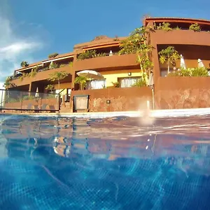 https://chijere-faro-del-ingles.in-canary-islands.com