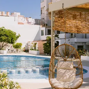 https://marian-apartamentos.balearic-islands.net